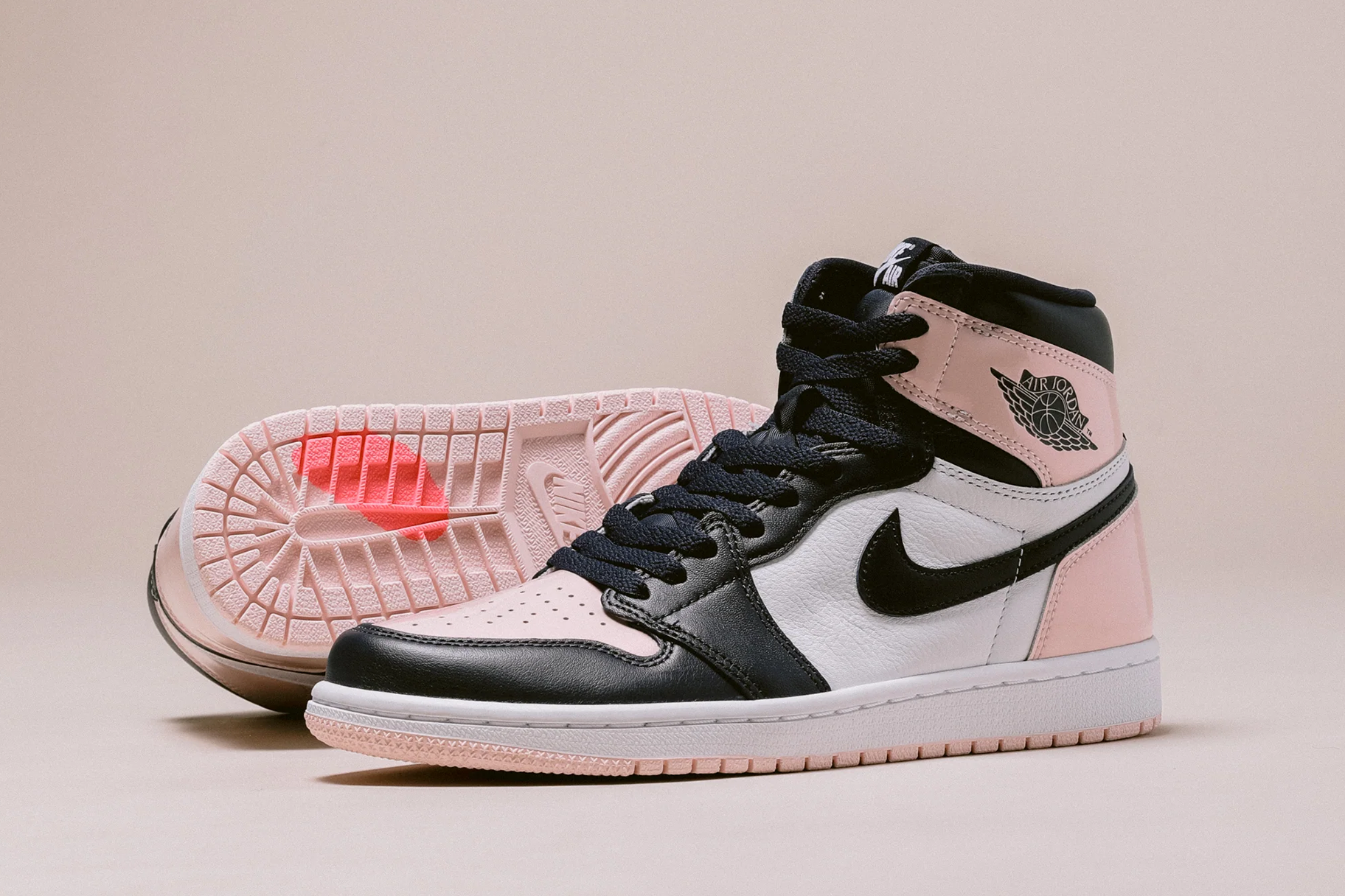 Nike Air Jordan 1 OG High Atmosphere